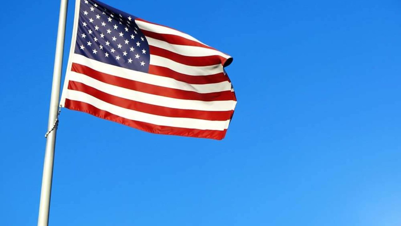 イギリスでは犬にどんな名前をつけてるの フランス語では 海外の犬の名前 男の子 女の子別リスト 子犬の記念日