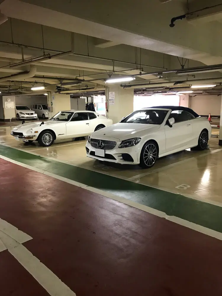 メルセデス C180カブリオレ 試乗でメロメロ 後期型の違い オープンカーに犬を乗せるには 子犬の記念日 メルセデス C180カブリオレ 試乗でメロメロ 後期型の違い オープンカーに犬を乗せるには 子犬の記念日